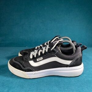 Size 8 - Men’s Vans Range EXP black shoes